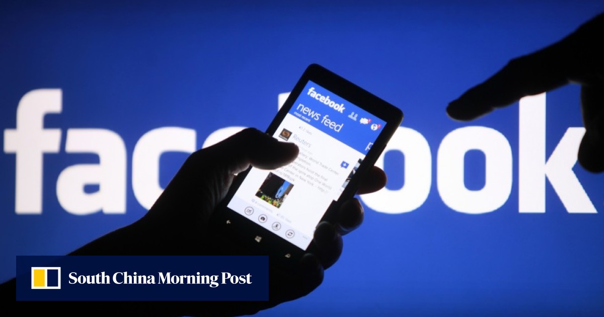 Facebook to add 'Buy' button as social media giant expands into mobile