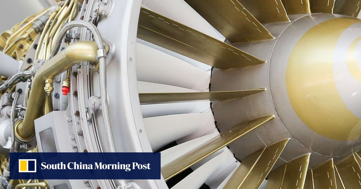 China air show shows off latest fighter jet engines South China