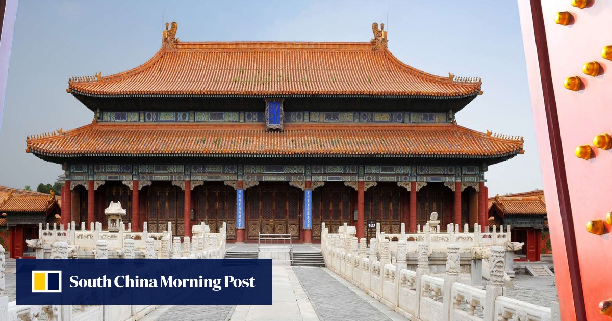 Finding the Treasures of the Forbidden City