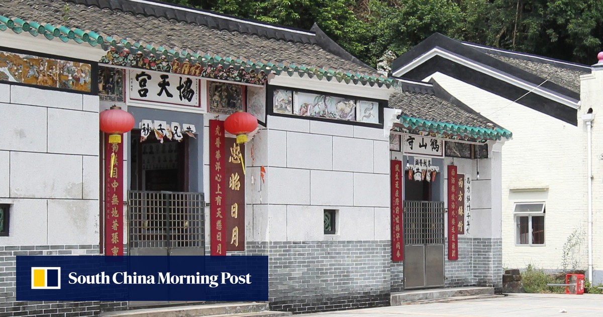 Empty Dwellings In 400 Year Old Hong Kong Village Get New - 