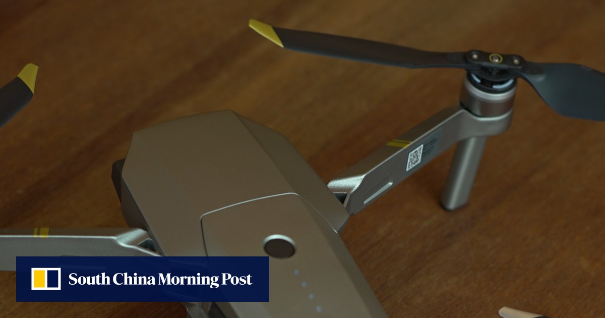 DJI Mavic Pro Platinum + DJI Goggles など Amazon.com: DJI CP.PT.00000069.01 Mavic Pro Platinum, Fly