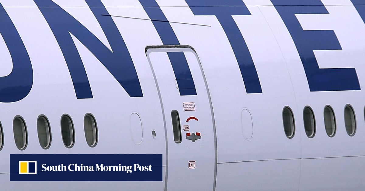 African woman and children kicked off United Airlines flight after