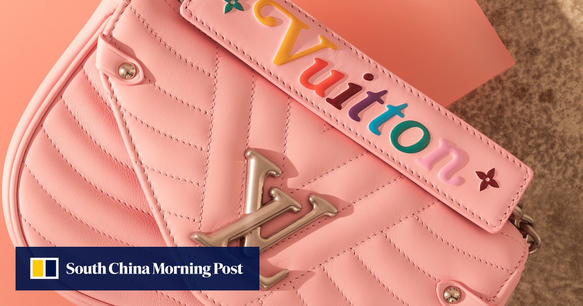 Louis vuitton sales small purse rainbow