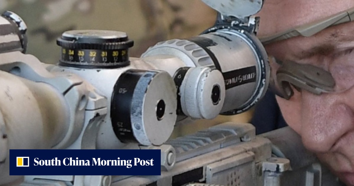 Russian President Putin tests Kalashnikov sniper rifle, ‘firing between ...