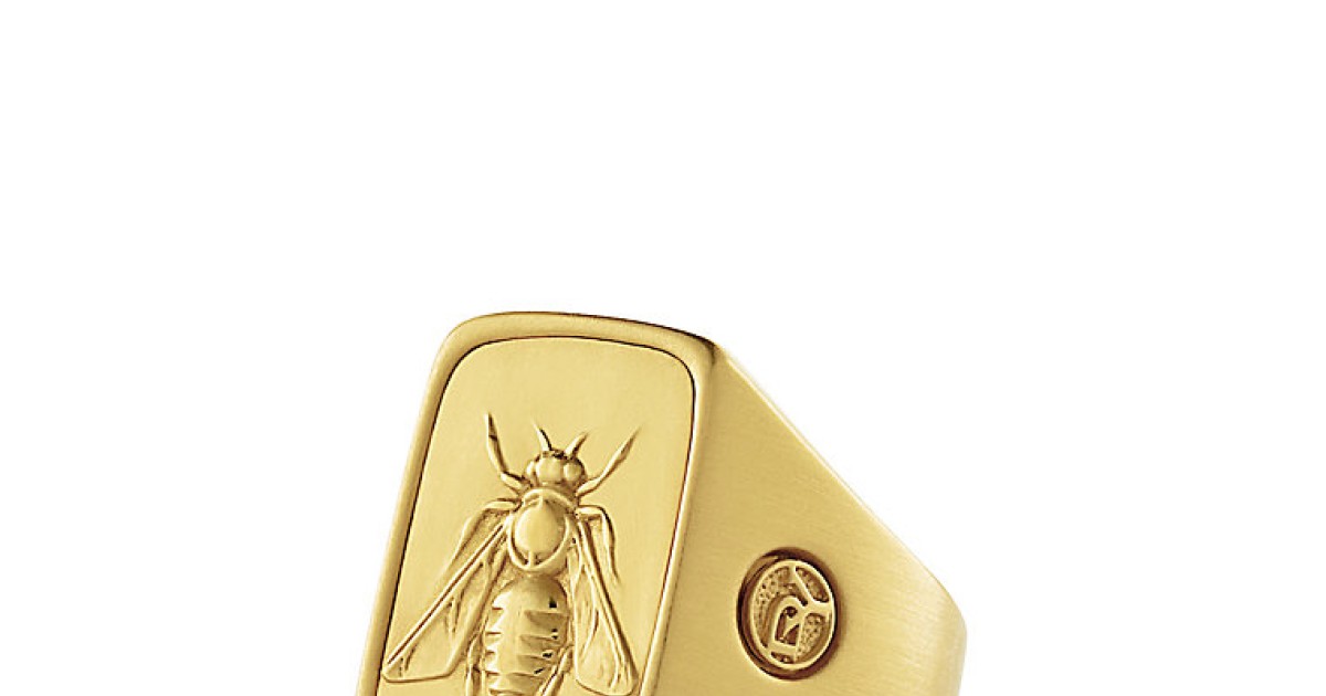 signet ring's enduring cachet 