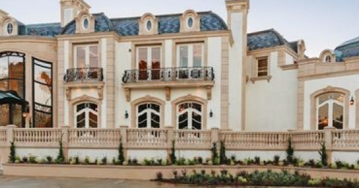 Los Angeles Mansion Owner Raises Property To Us80 Million