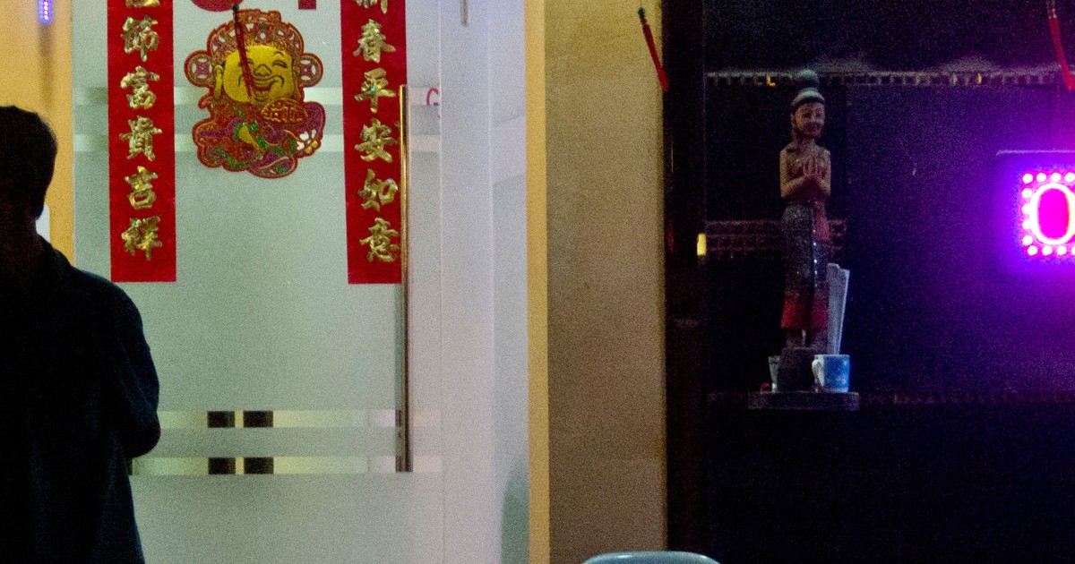 Singapore S Sex Trade Prostitution Licensed Brothels Sugar Babies And Laws You Can Run Rings Around South China Morning Post Some guys claim to get this kind of action for as little as. singapore s sex trade prostitution