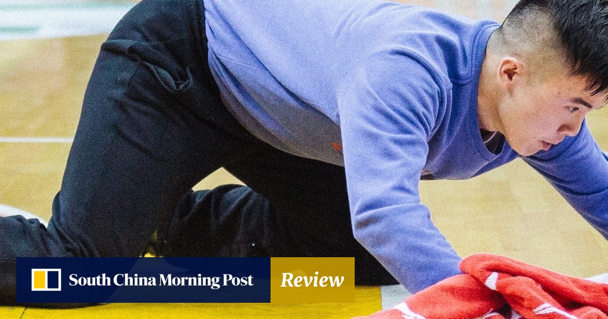 The Chinese Basketball Court Cleaner Whose Work Ethic Propelled
