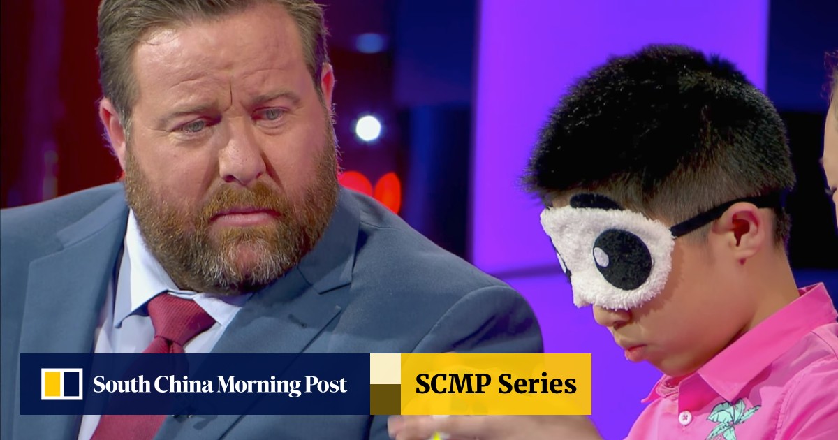 Chinese Boy Solves 3 Rubik S Cubes At Once With Both Hands And Feet South China Morning Post New rubik's cube world record by feliks zemdegs. chinese boy solves 3 rubik s cubes at