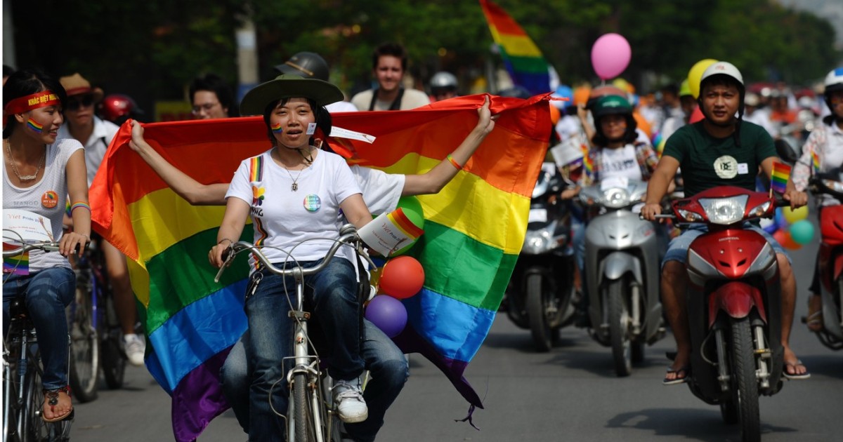 Gay beur in Hanoi