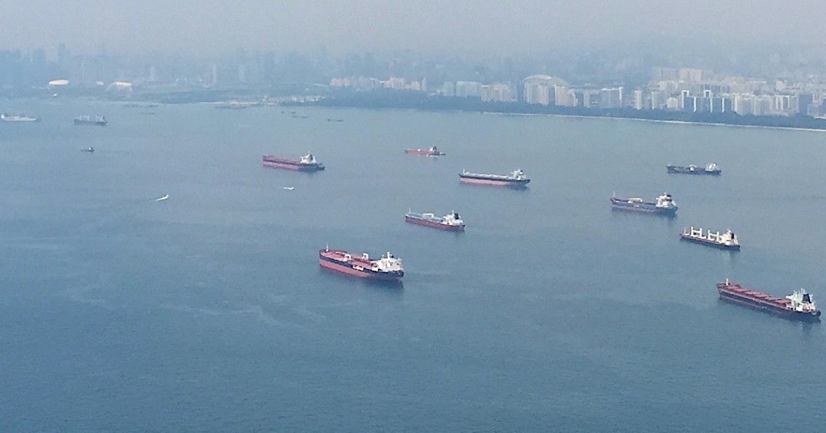 ship traffic straits of malacca