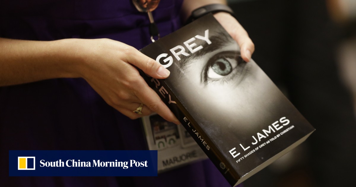 Fifty Shades Sequel Whips Up A Frenzy Selling 1 1 Million Copies