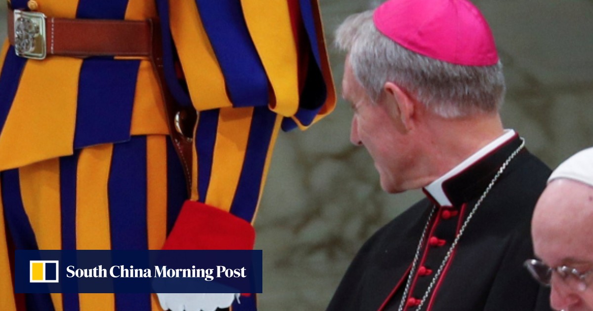 Pope To Meet With Autistic Kids To End >> Adorable Moment Boy Interrupts Vatican Ceremony And Pope Francis Pope To Meet With Autistic Kids To End >> Adorable Moment Boy Interrupts Vatican Ceremony And Pope Francis