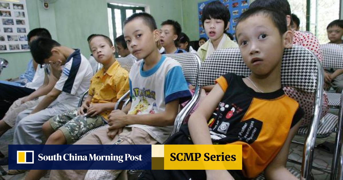 Vietnamese School Trains Disabled Victims Of Agent Orange South China Morning Post