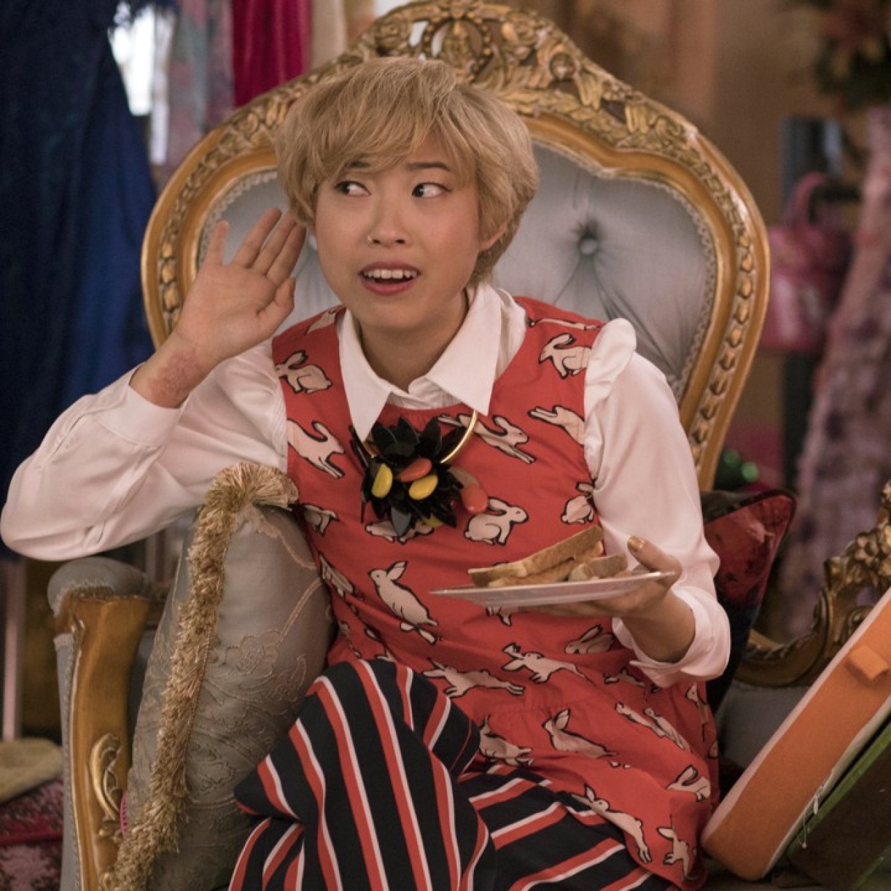 5 Cool Things About Crazy Rich Asians Star Awkwafina You