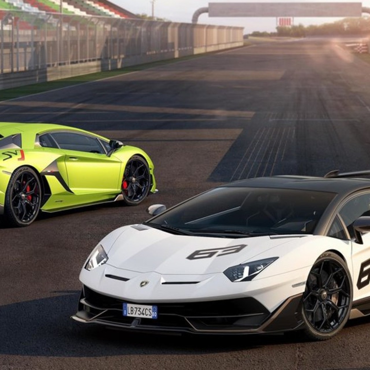 Lamborghini Unveils Superfast Aventador Super Sports Car