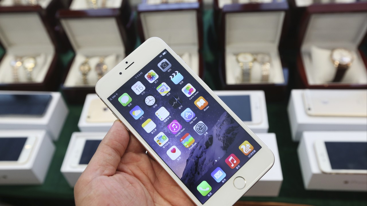 Iphone 6s Already On Sale In China With Speculators Charging As Much As Us 3 300 Per Device South China Morning Post
